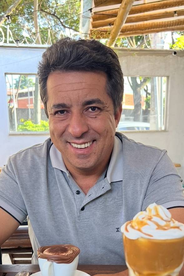 90111600 8136 medium large