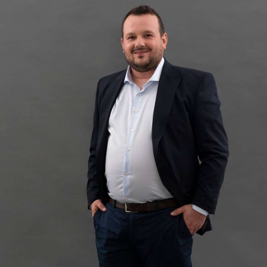 87201295 278 medium large