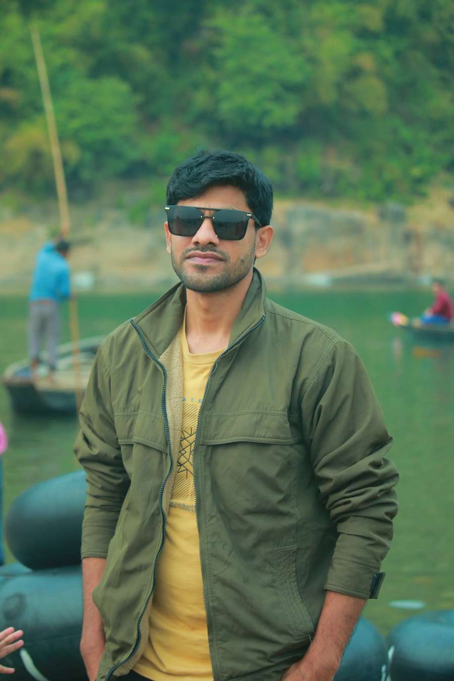 13761880 5004 medium large