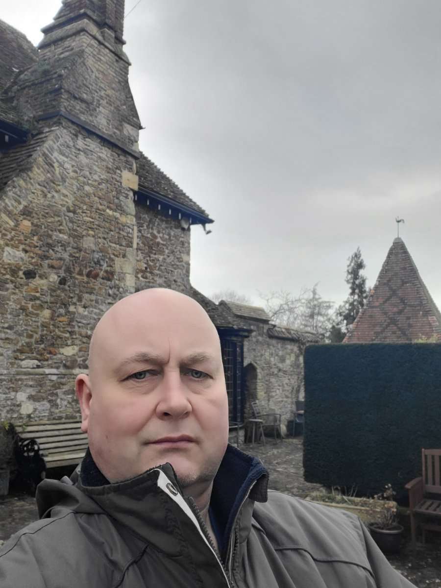 4941880 2444 medium large