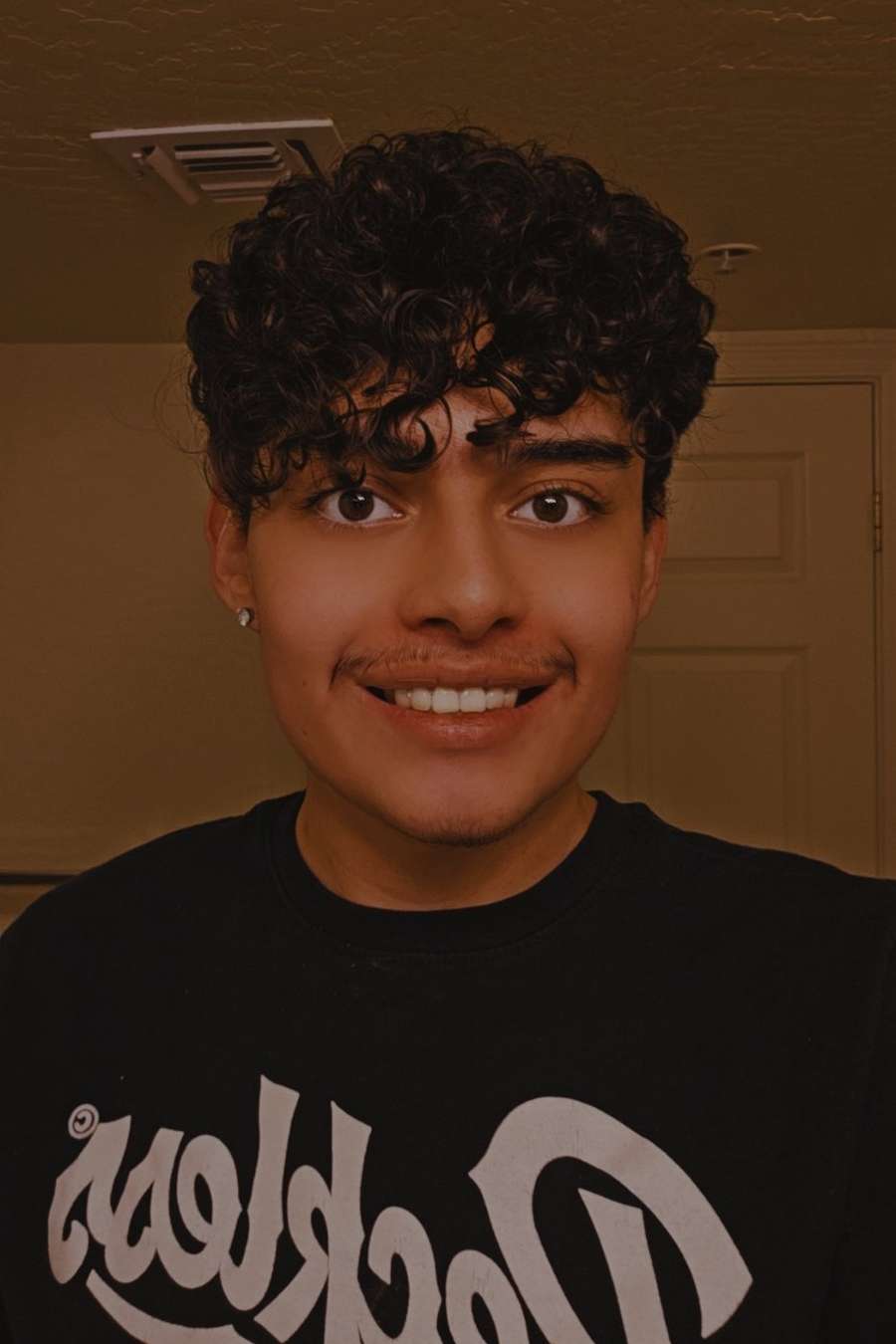 84738196 2703 medium large