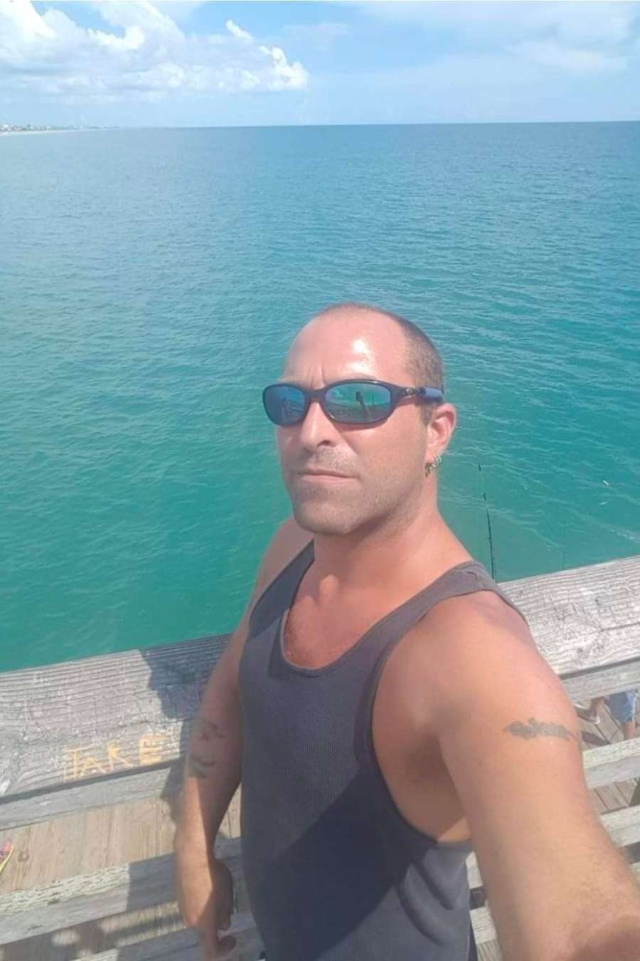 90210890 5463 medium large