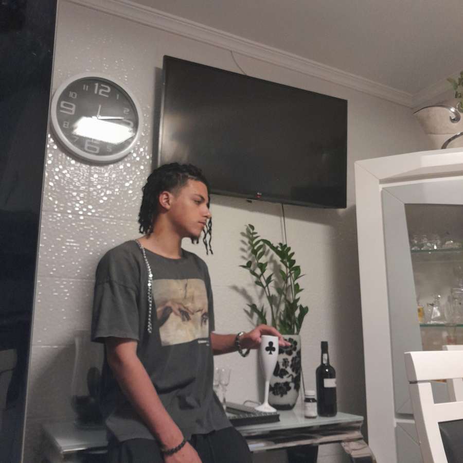 88235683 1002 medium large