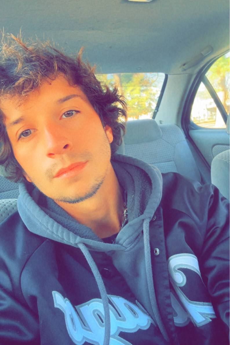 90757811 418 medium large