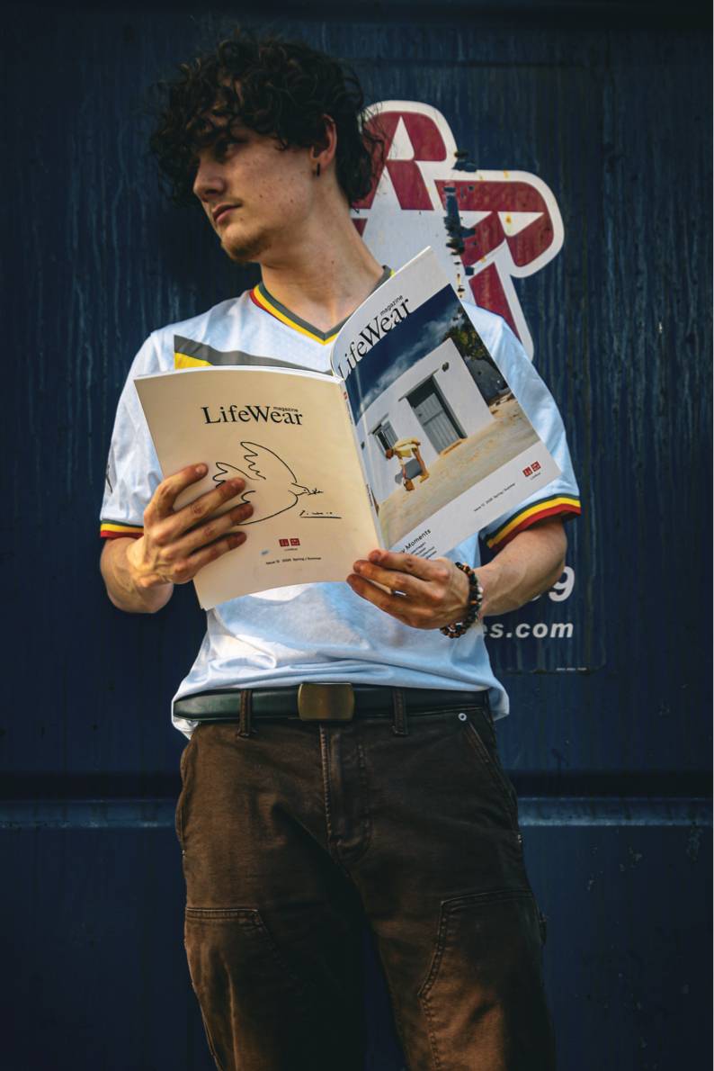 90164882 8825 medium large