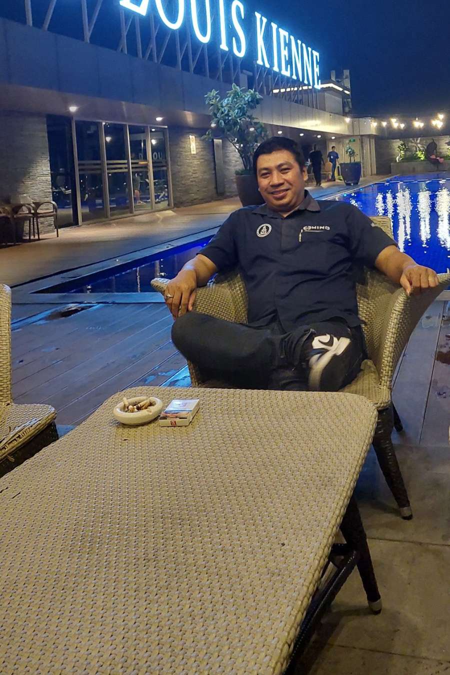 89648642 9196 medium large