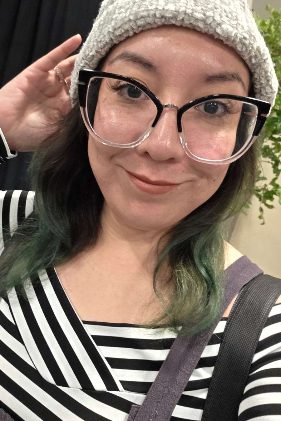 89976531 2033 medium large