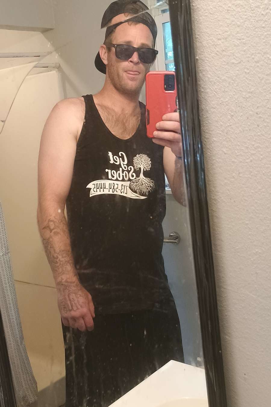 89898567 9697 medium large