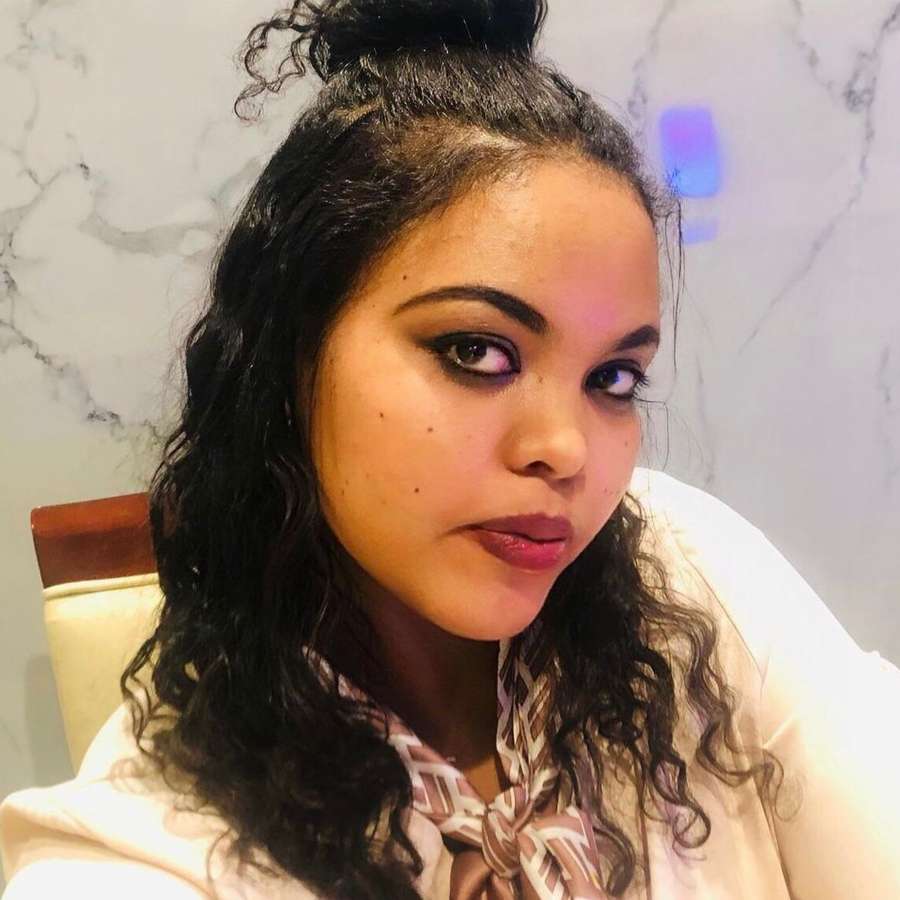 87039076 898 medium large