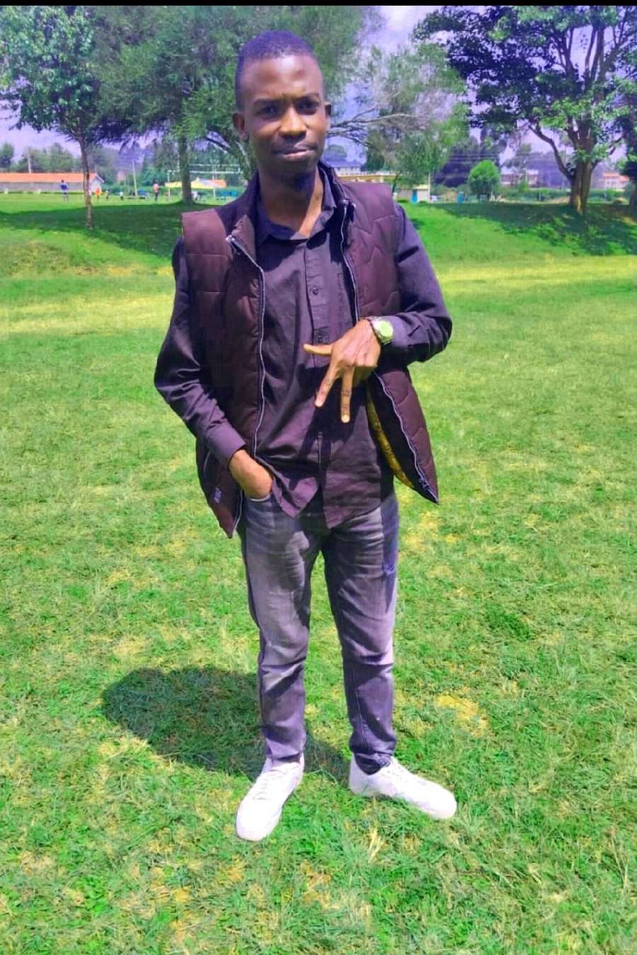 89755959 5827 medium large