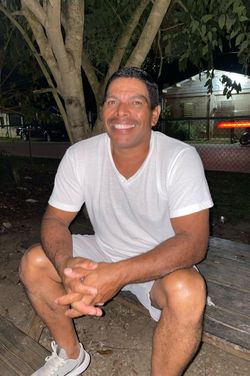 Carlos Velasquez's photo