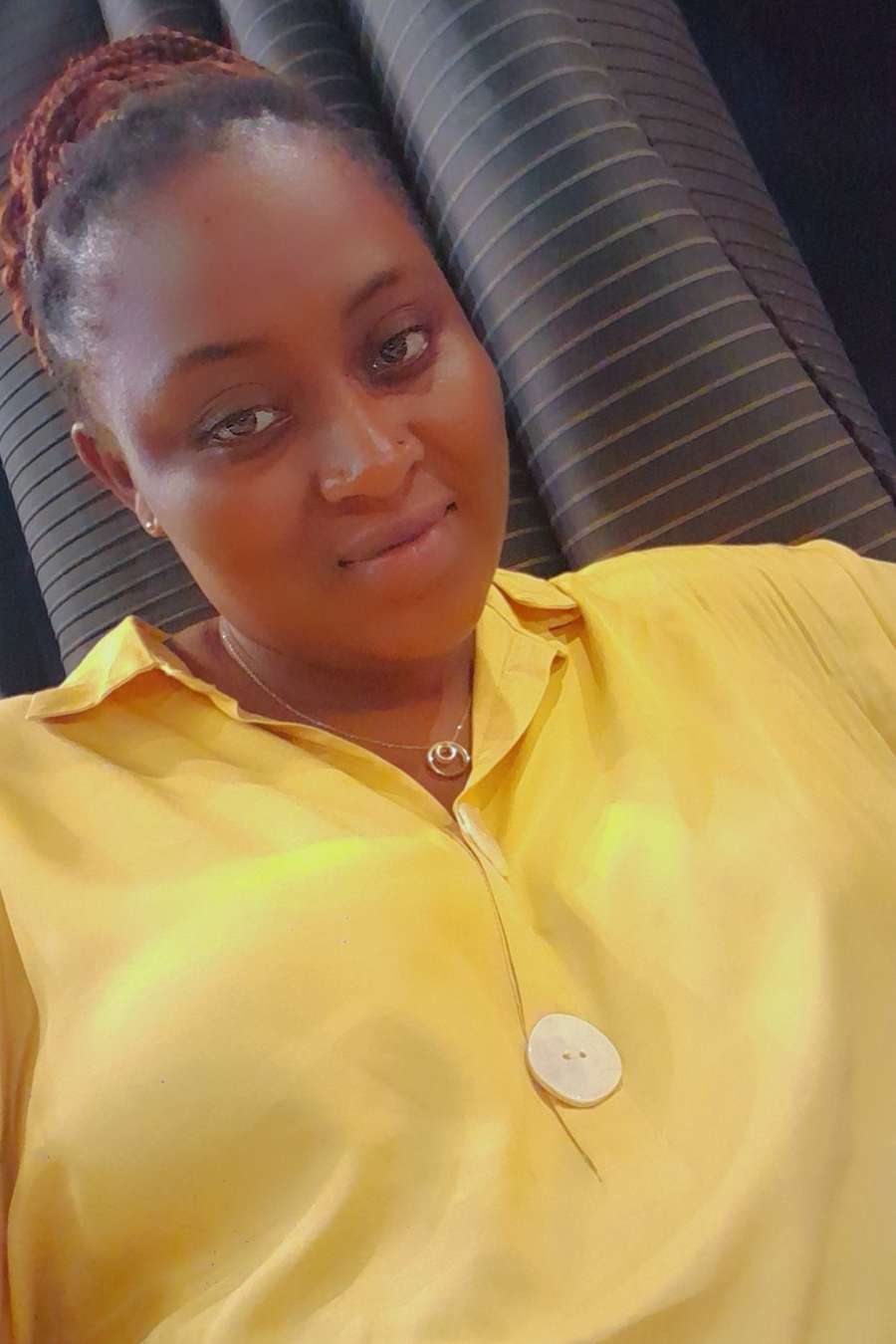 89608768 1330 medium large