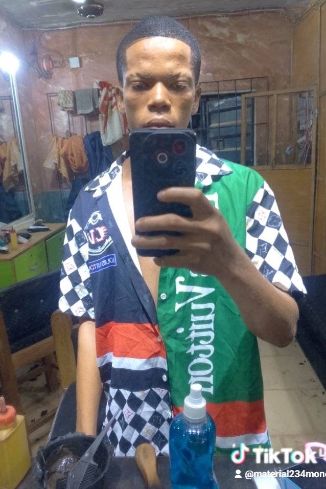 92321871 2339 medium large