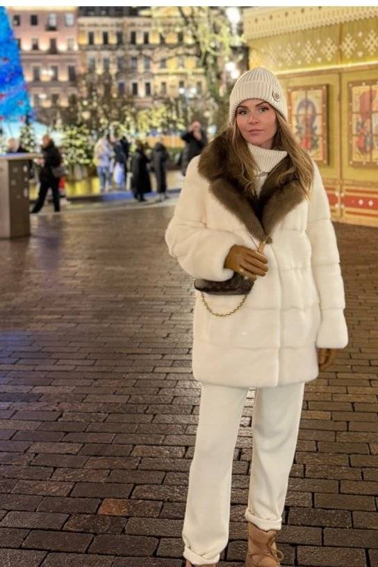 91659710 892 medium large