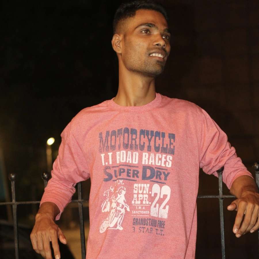 83874940 9752 medium large