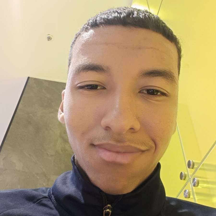 81832456 116 medium large