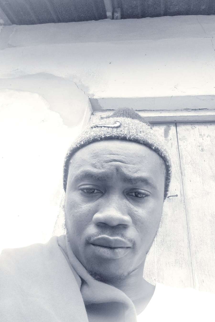 93124927 1502 medium large