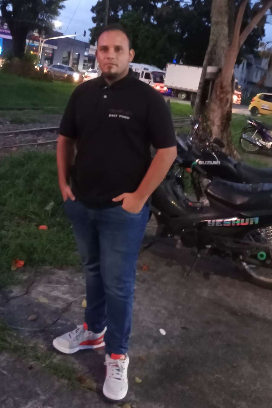 91590883 7724 medium large