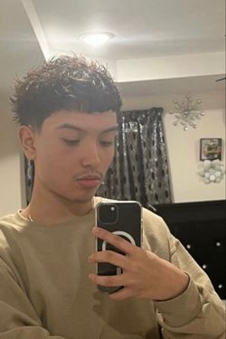 Tj 's photo