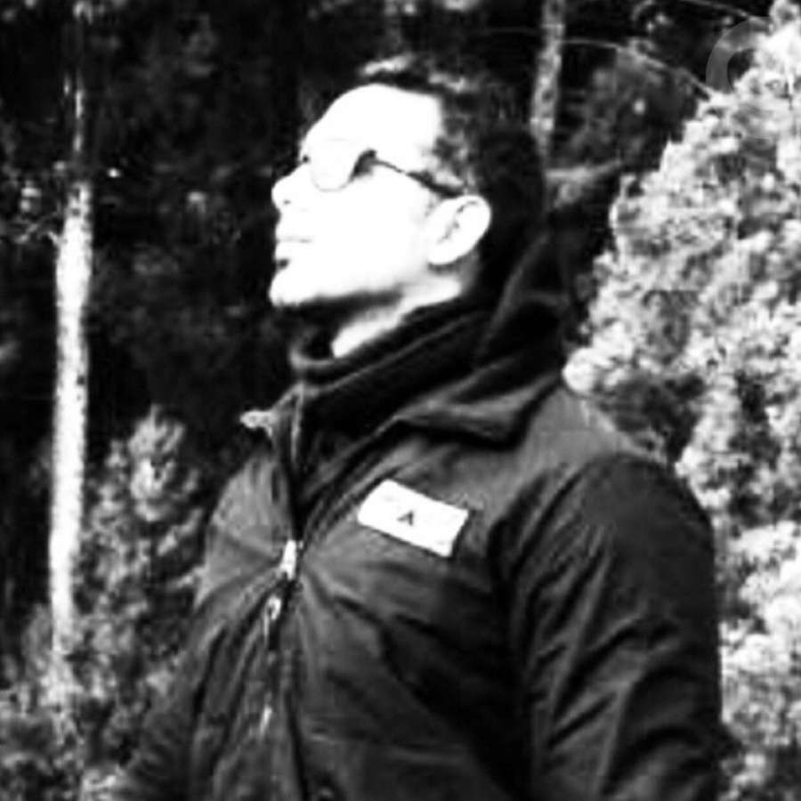 74943645 4865 medium large