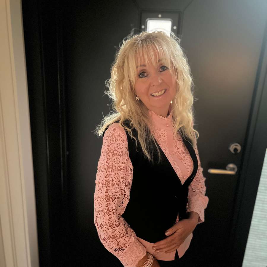 87135553 1506 medium large