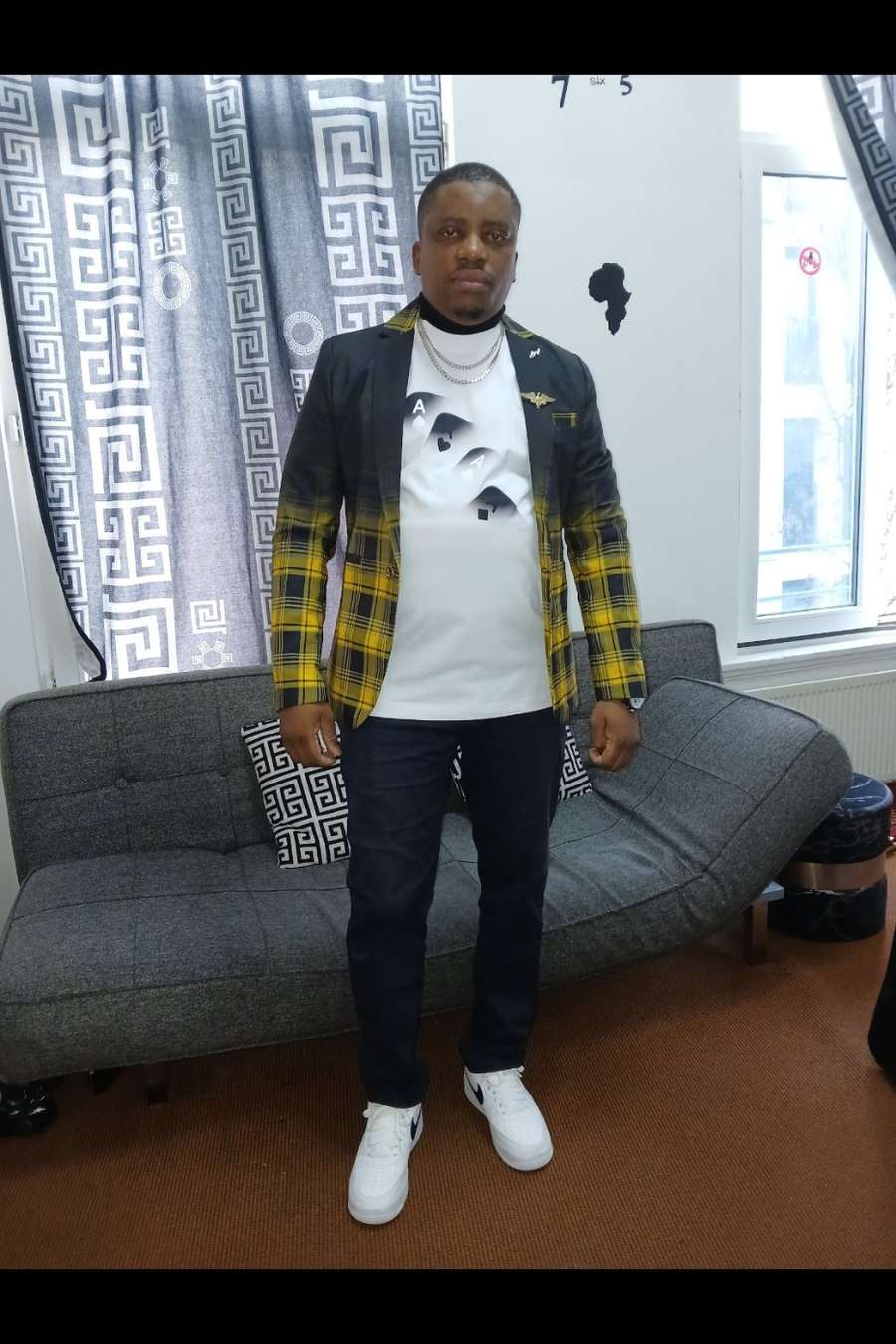 95353685 6364 medium large
