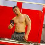 Alexe Valdespino's photo