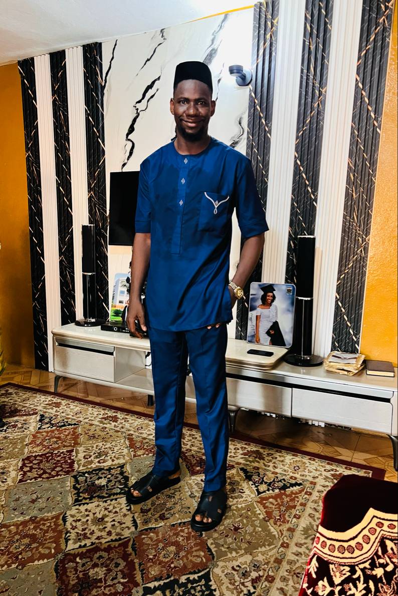 93046006 8745 medium large