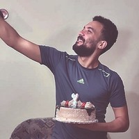 Mahmoud 's photo