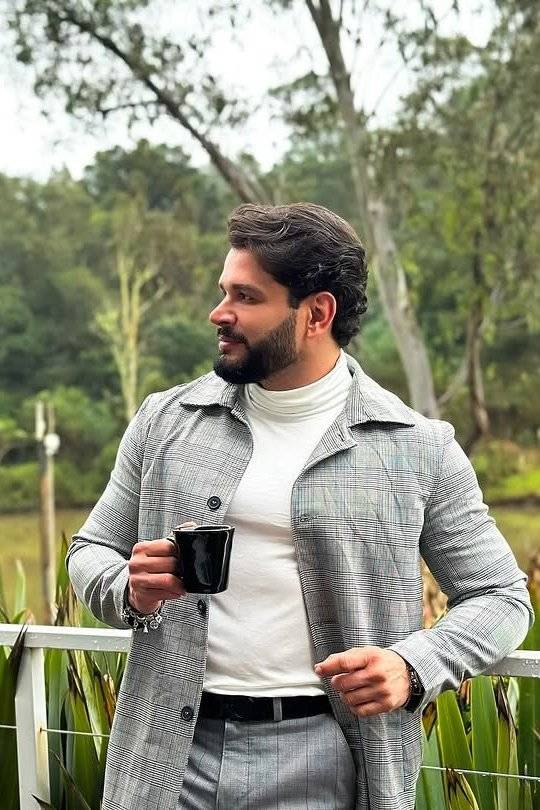 90410438 7673 medium large