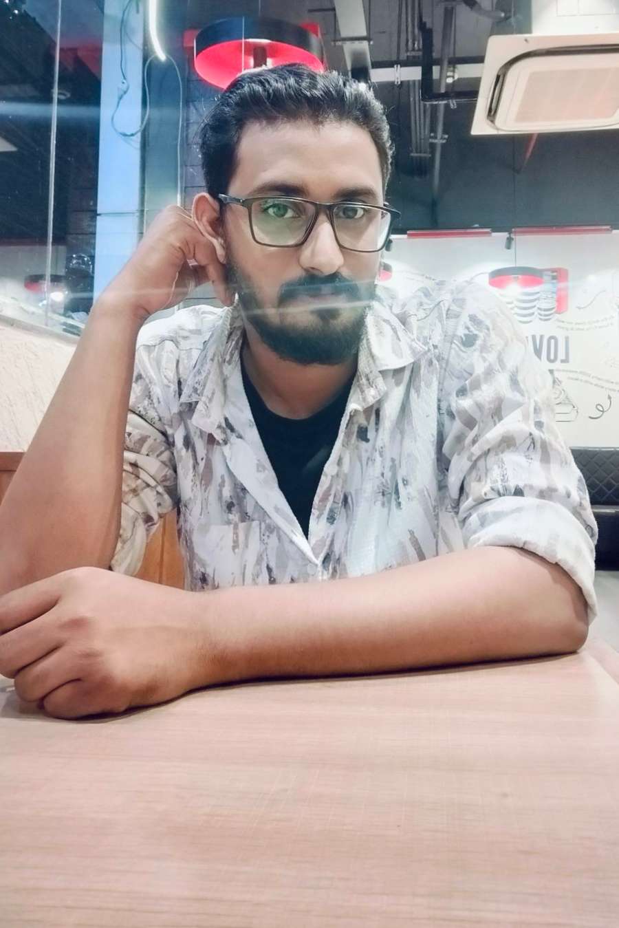 89769439 9300 medium large