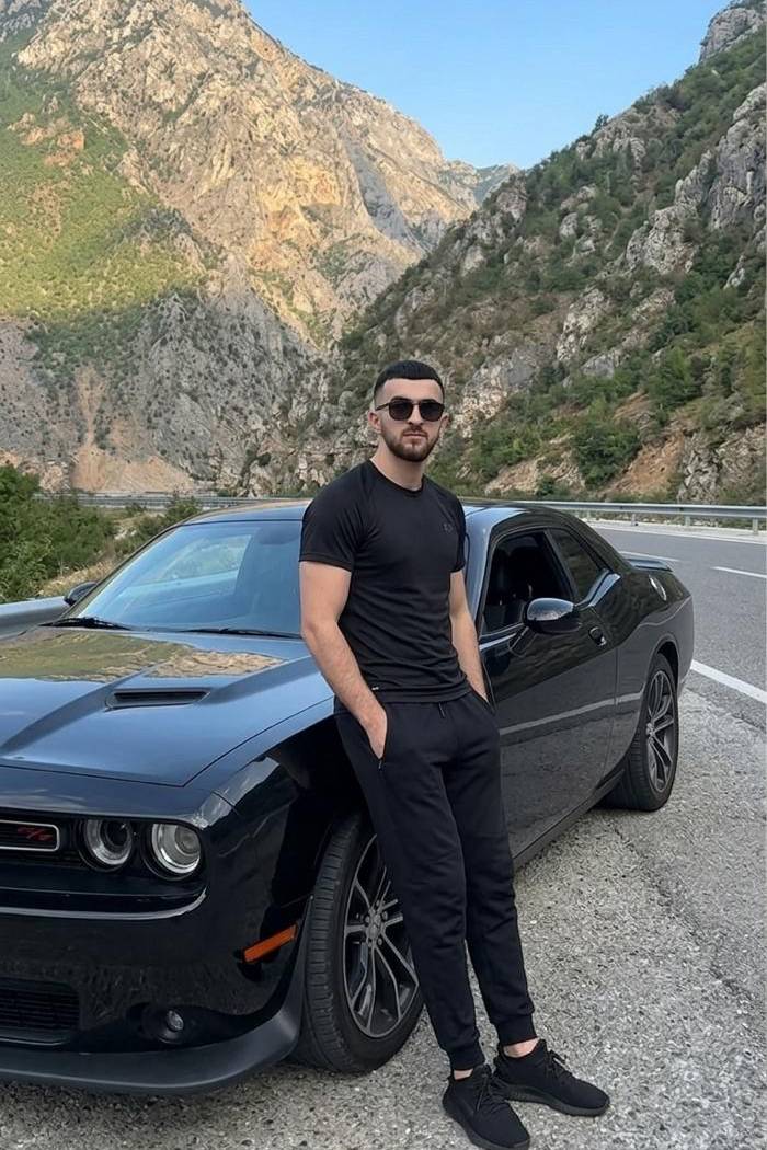 93035938 9727 medium large