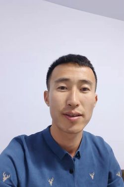 赵日格图 代's photo