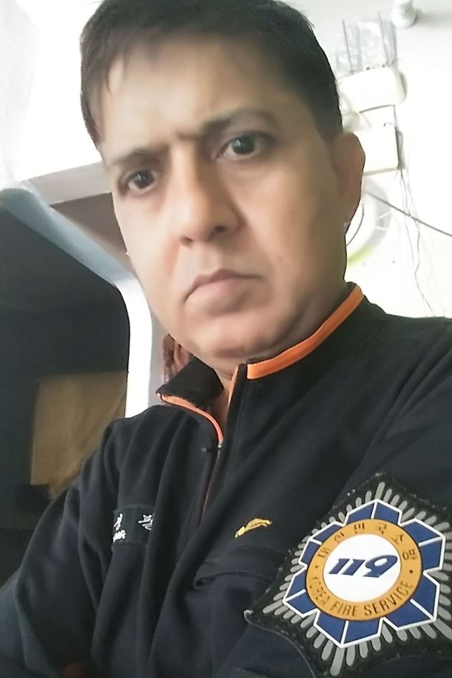 89885053 597 medium large