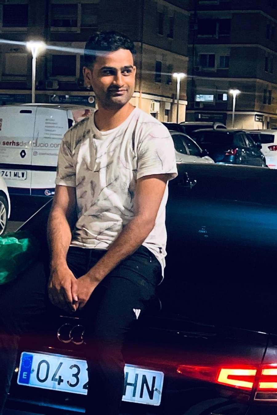 88589825 9275 medium large