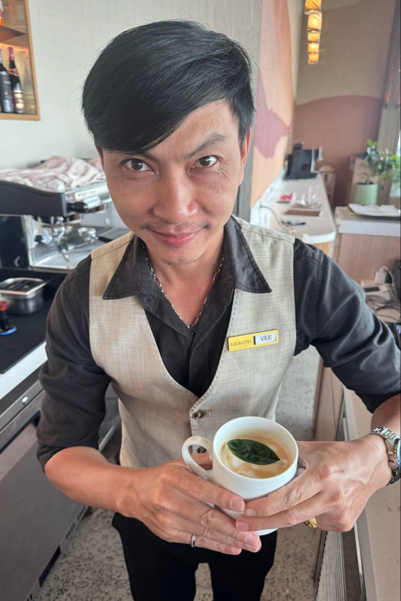 89828131 6855 medium large