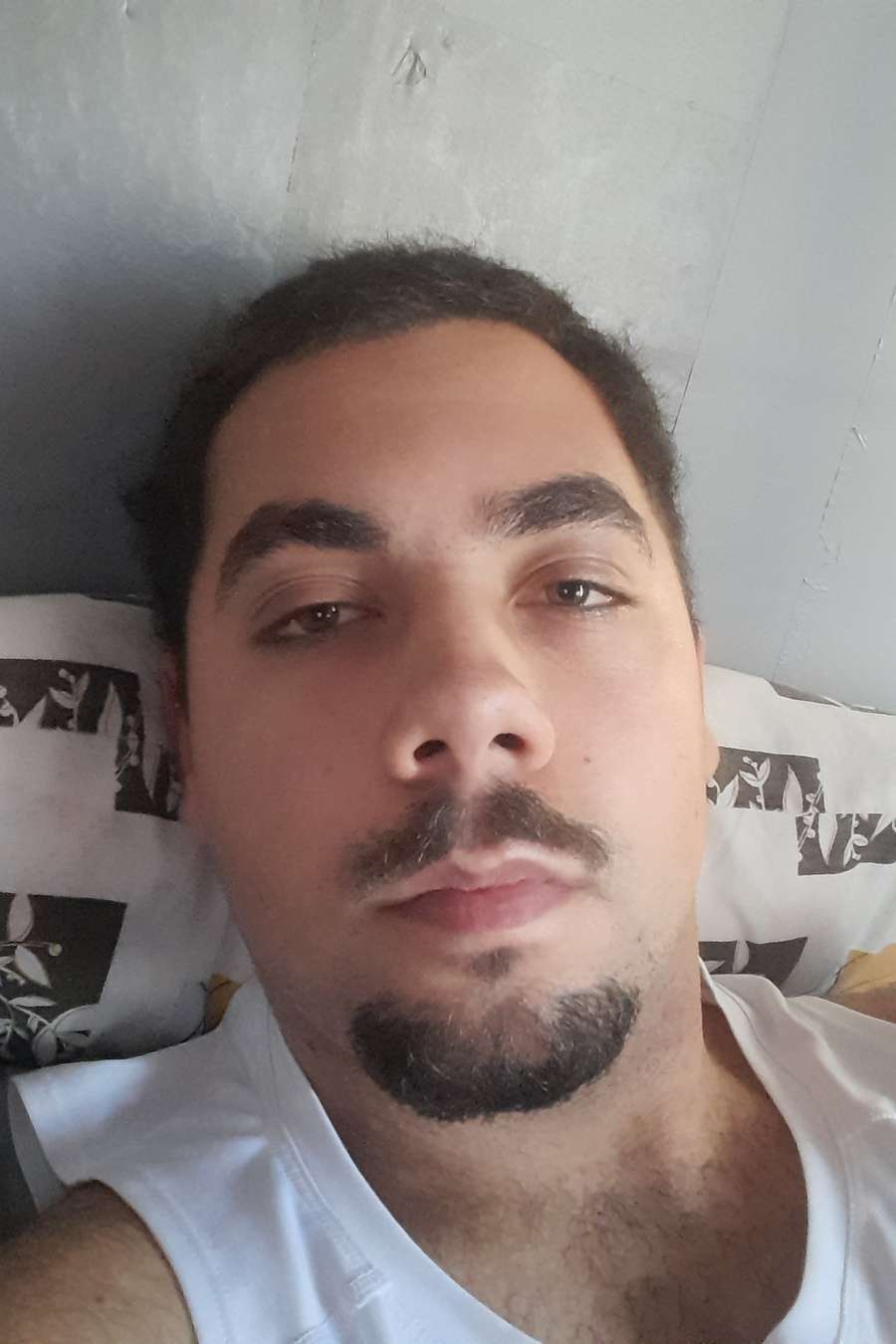 89778564 8435 medium large