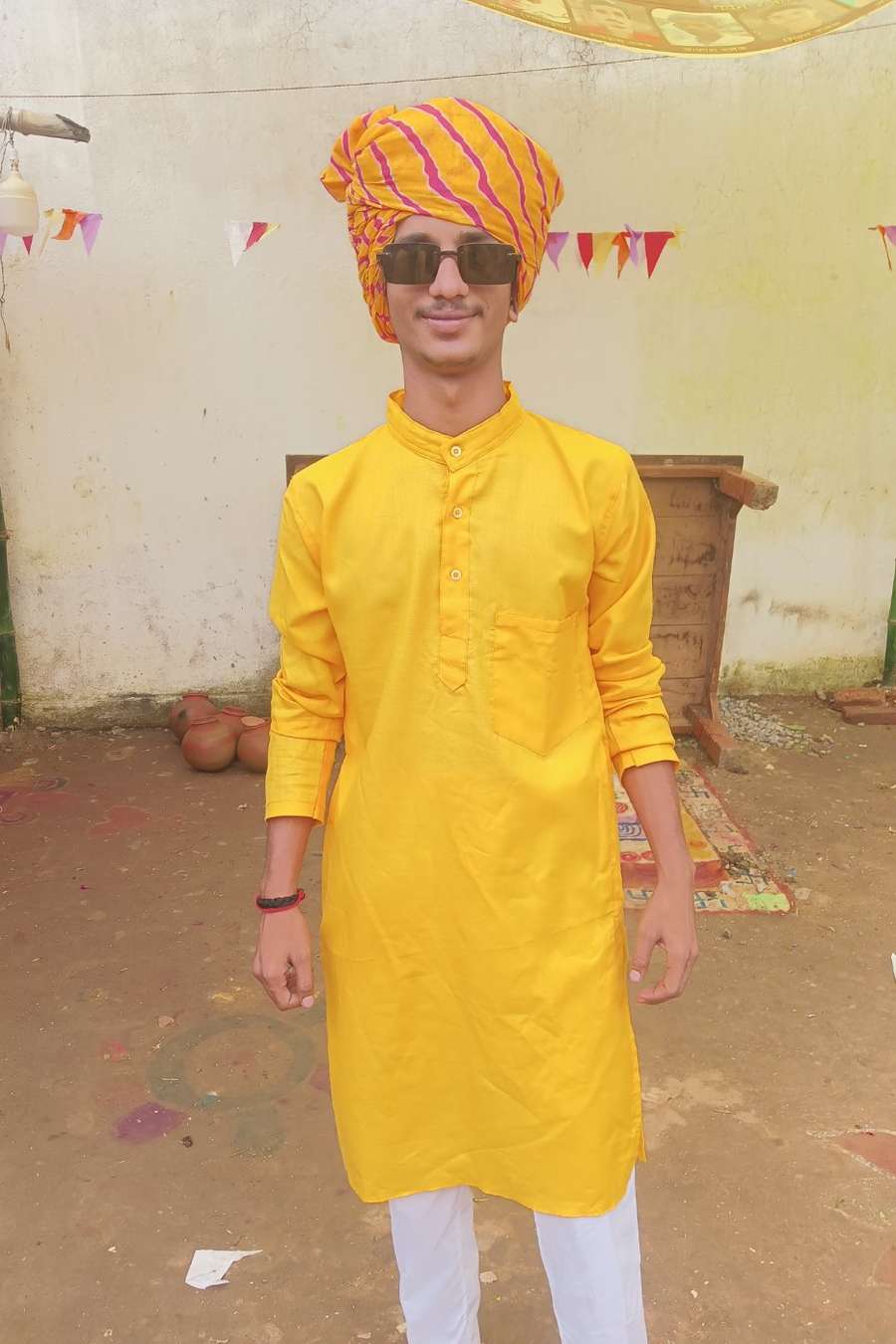 89791953 1836 medium large