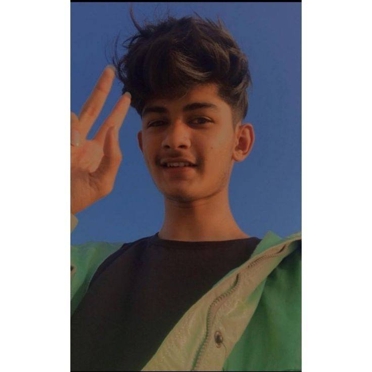 76876762 1471 medium large