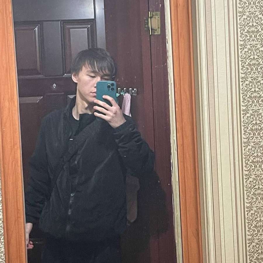 83572403 5618 medium large