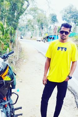 Karthikr Gowda's photo