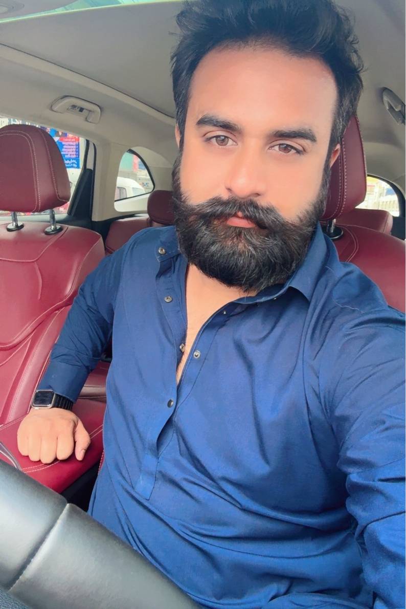 89725218 1708 medium large