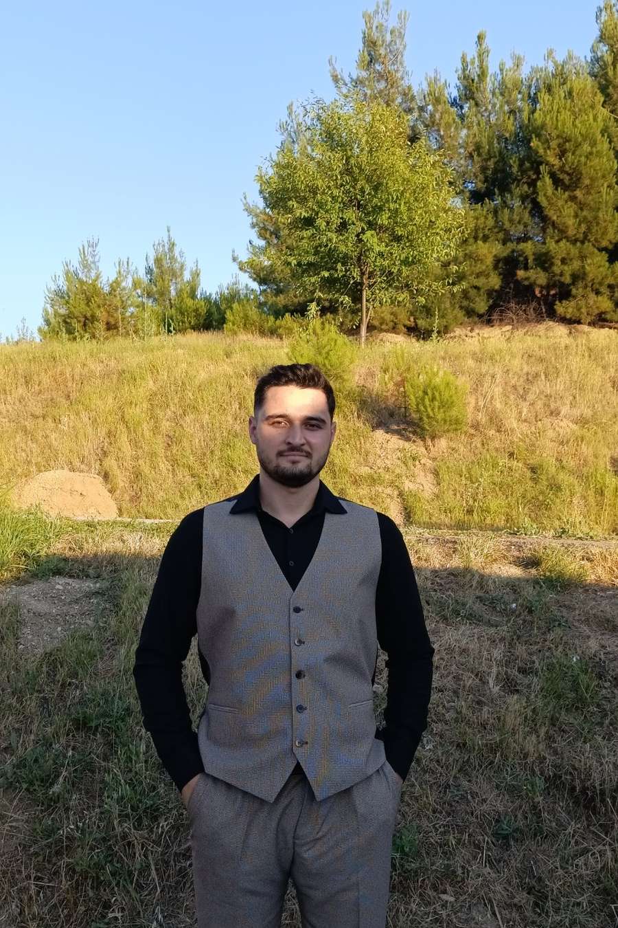 89364072 8341 medium large