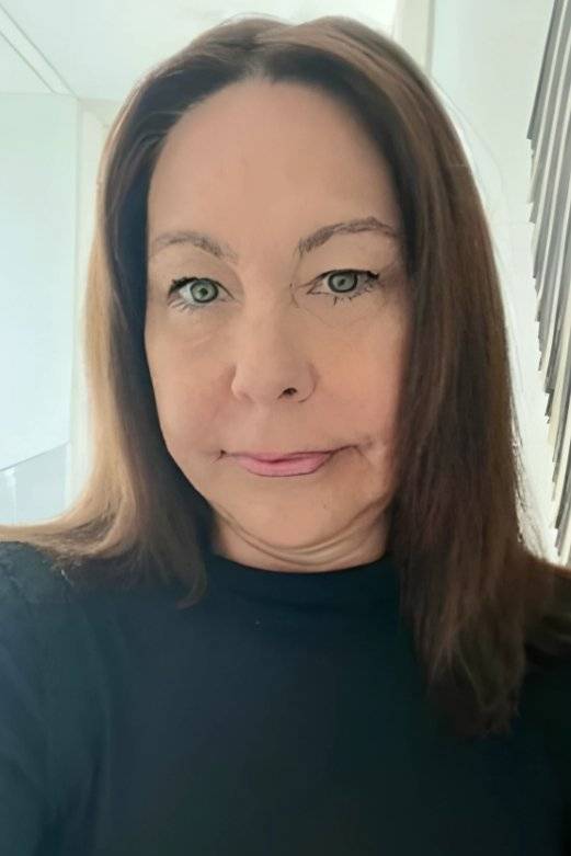 90881398 7727 medium large