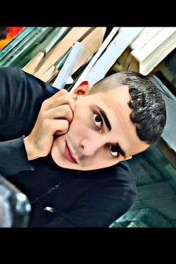 Ammar 's photo