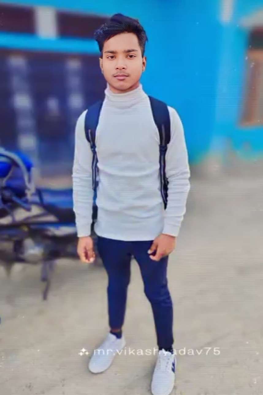 89590174 702 medium large