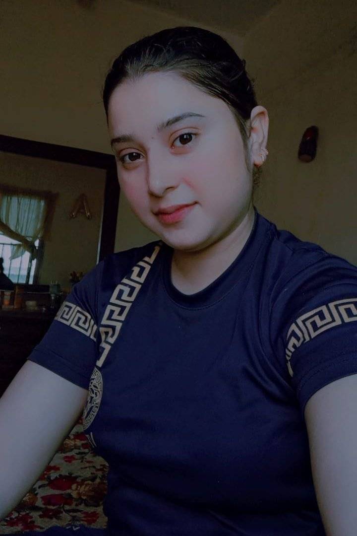 89790346 639 medium large