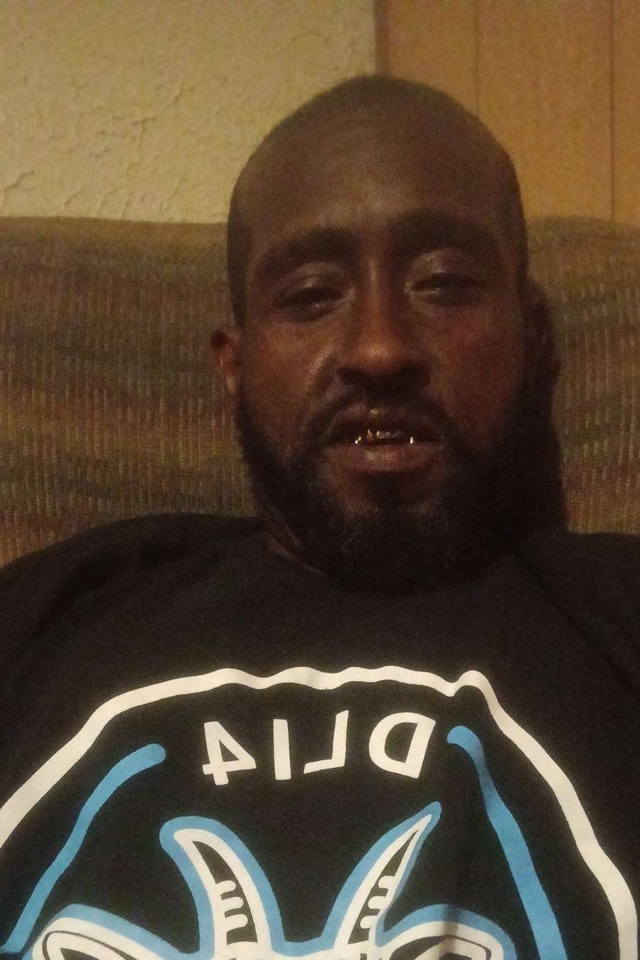 88889380 1081 medium large