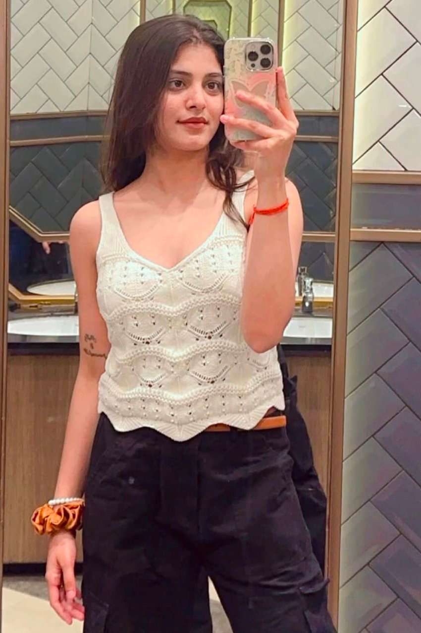 90470649 1150 medium large