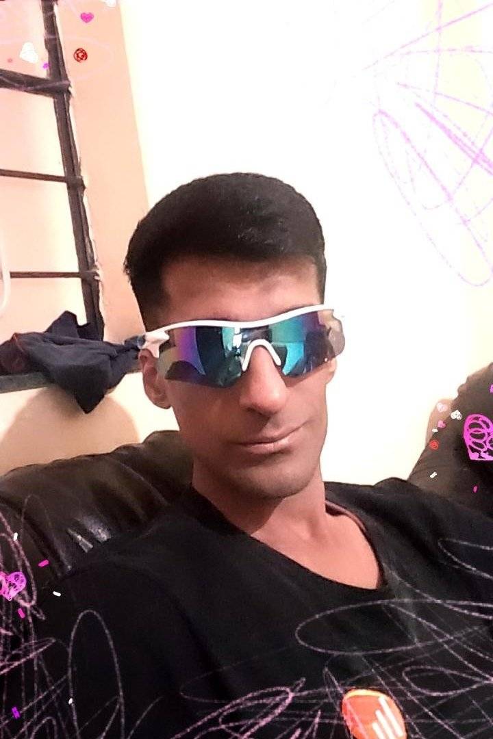 4056440 516 medium large